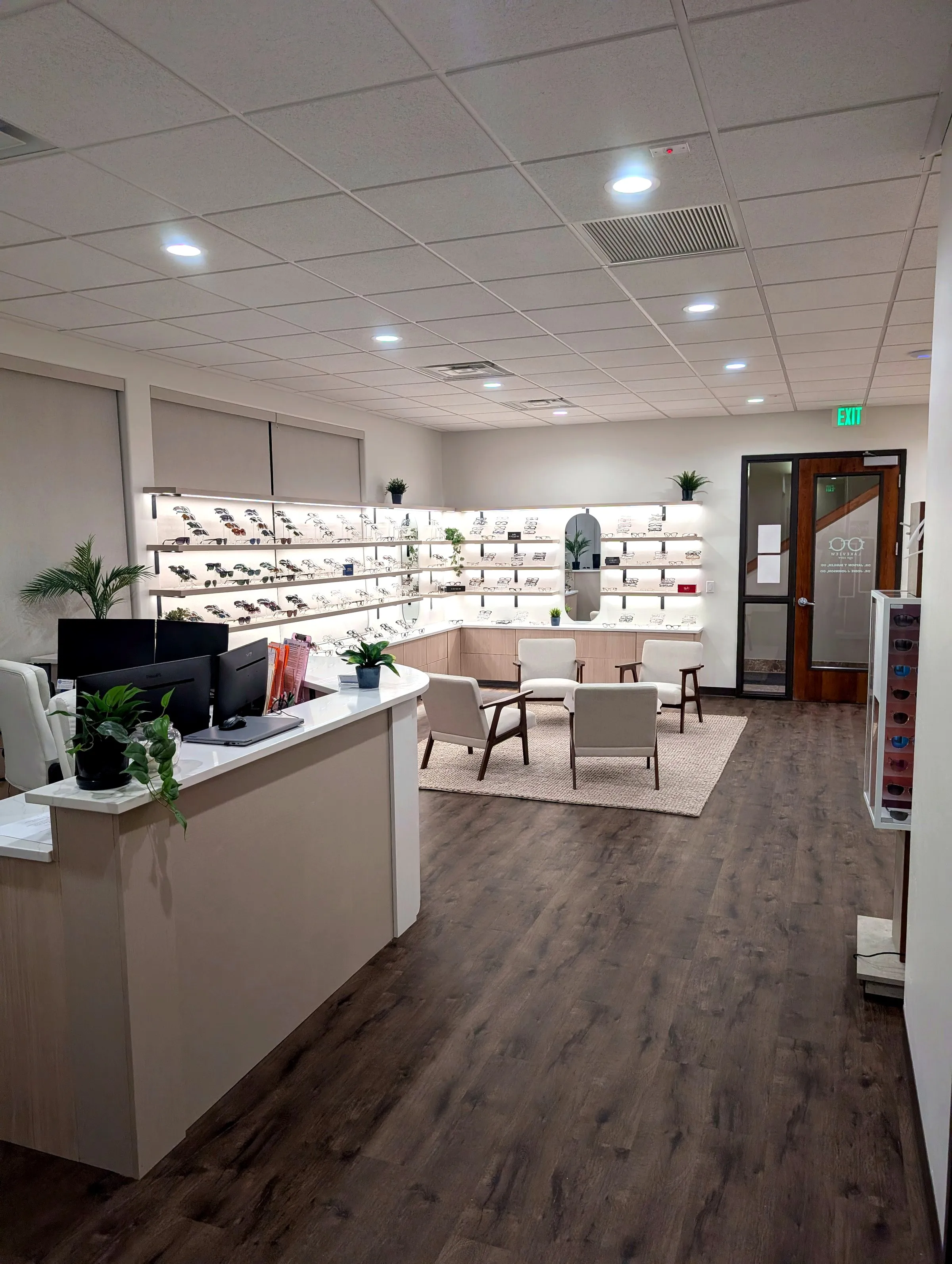 Reception and optical area inside Lakeview Eye Care in Syracuse, Utah